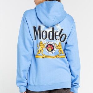 Ripple Junction - Modelo Hoodie